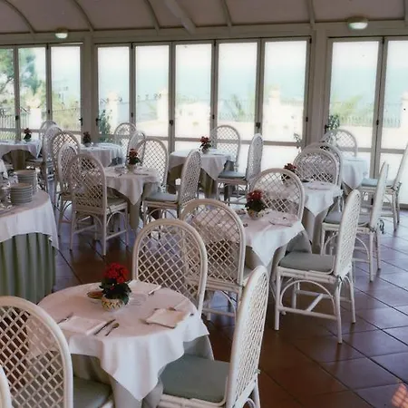 Ξενοδοχείο Grand Baia Cannizzaro